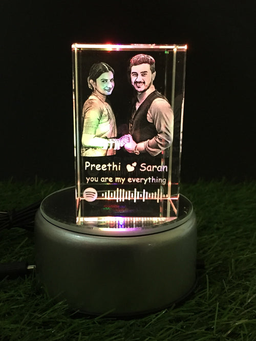 Personalized Crystal Photo Gift – Custom 3D Engraved Crystal (5×5×8 cm)